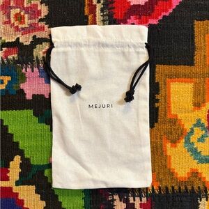 Mejuri Cloth Drawstring Jewelry Pouch